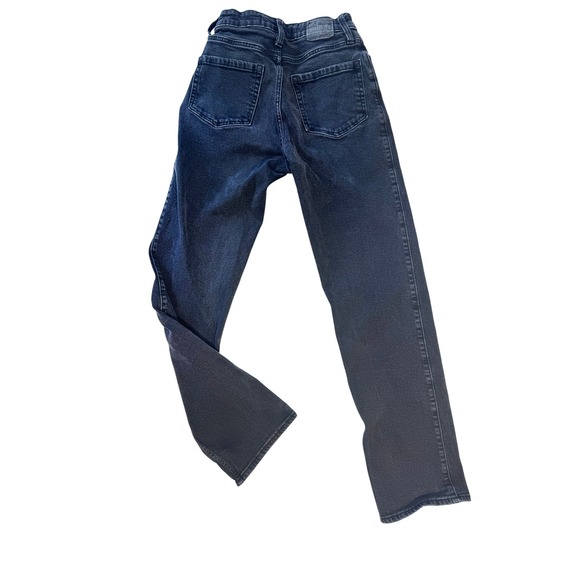 Hollister Ultra High Rise Dad Jeans, Black, Loose Fit,‎ Straight Leg, Sz 2L - Picture 2 of 4